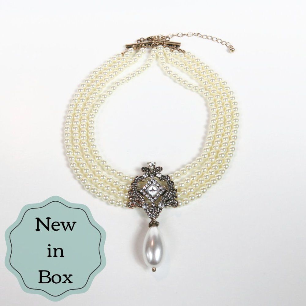 Vintage Style Choker - Victorian Pearl Necklace Costume Jewelry - Valentine Gift